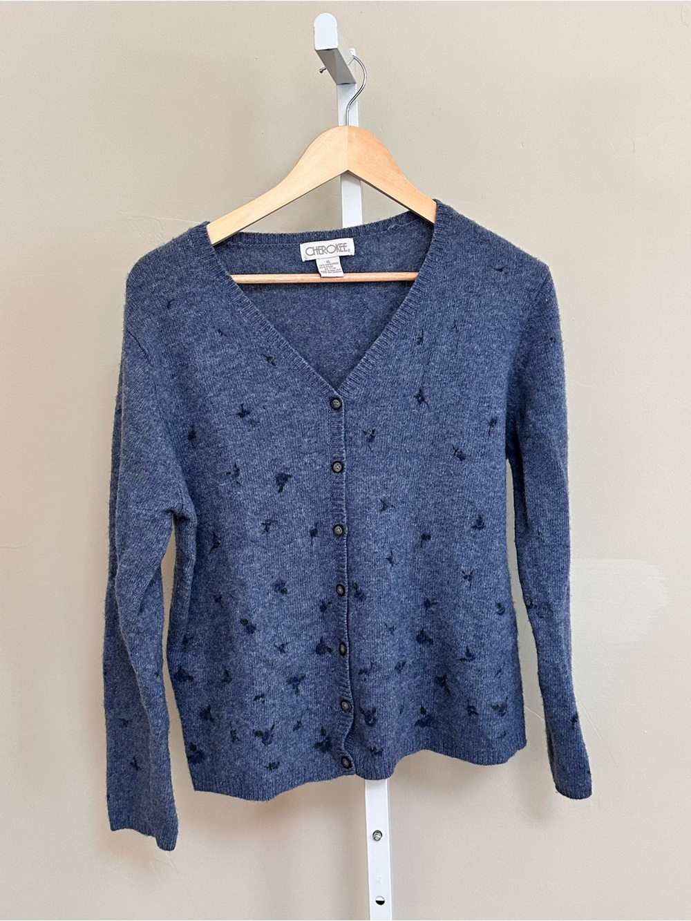 Vintage Cherokee Lambswool Cardigan XL Blue Embroidered Floral 90s